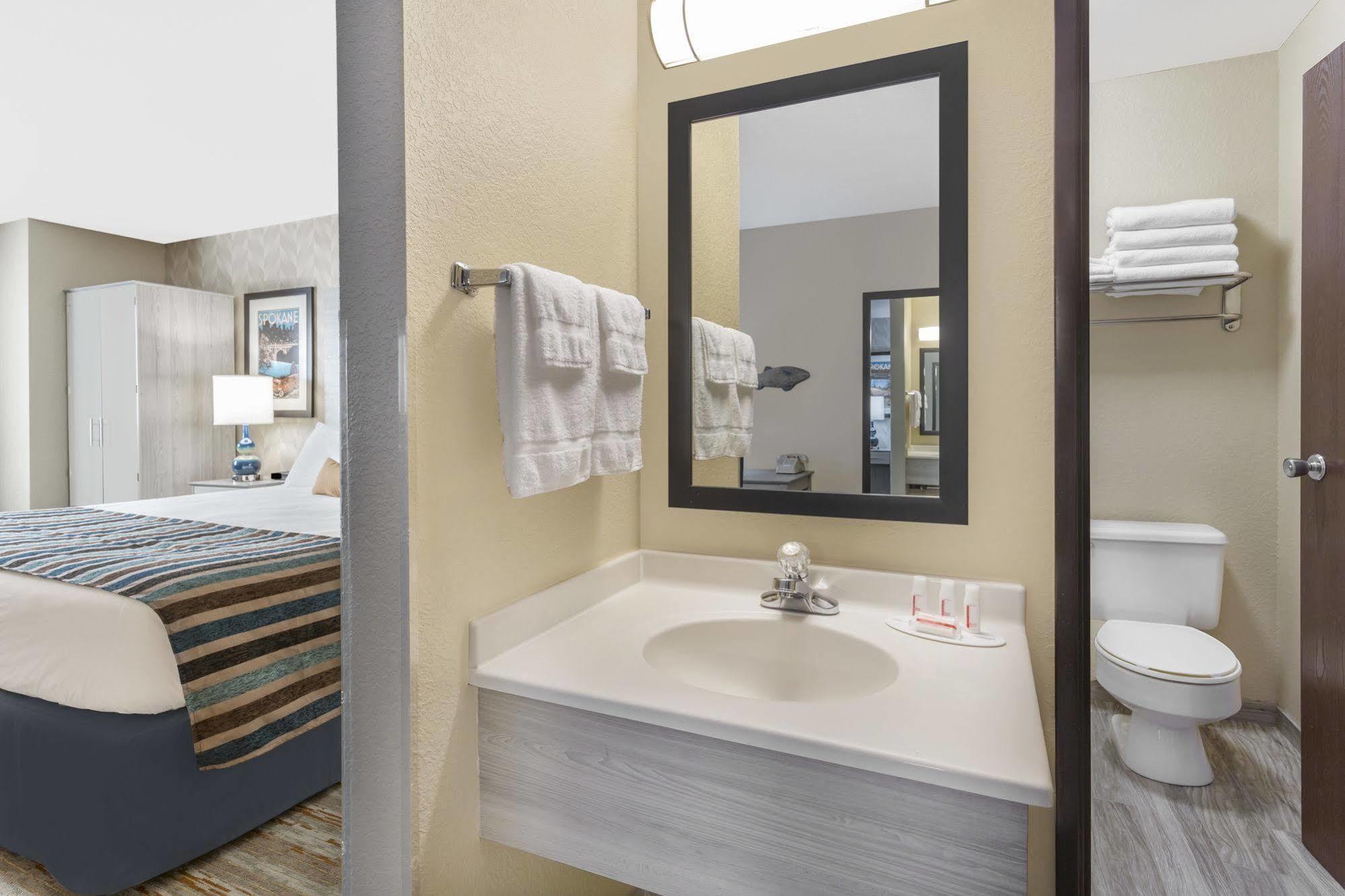 SilverStone Inn&Suites Spokane Valley Eksteriør bilde